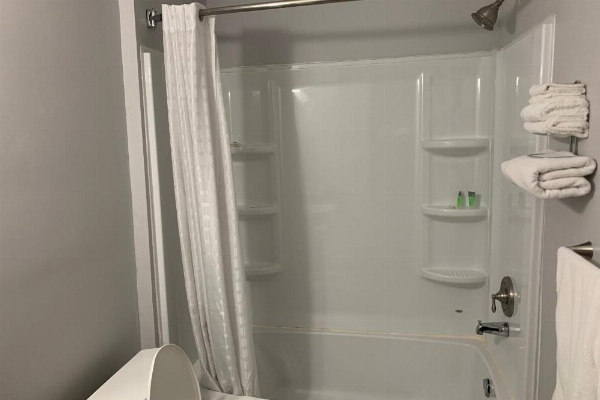 Lucien Motel image 12