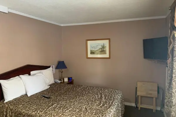 Lucien Motel 10